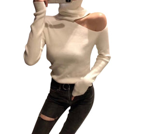 Cold Shoulder Turtleneck Sweater – Cozy with a Chic Twist