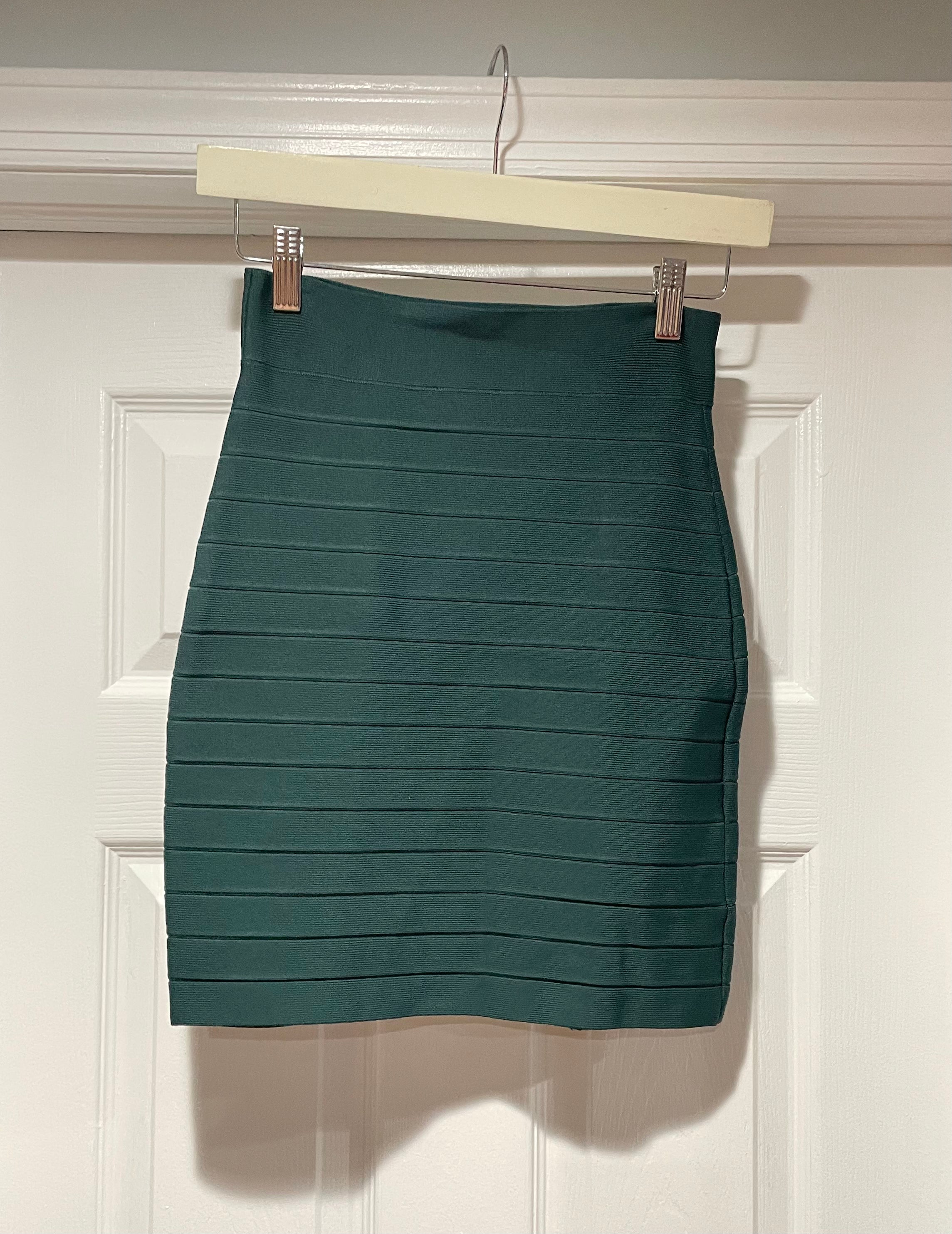 Bandage green ribbed skirt