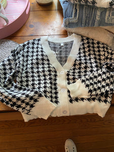 Cropped Houndstooth Sweater
